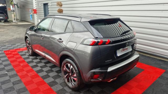 Peugeot 2008 image 3
