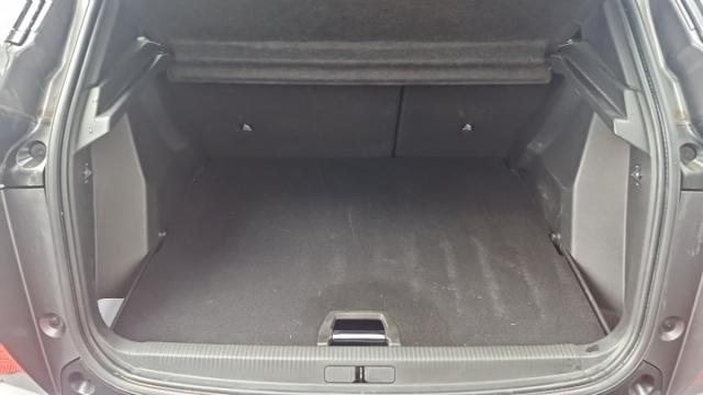Peugeot 2008 image 1