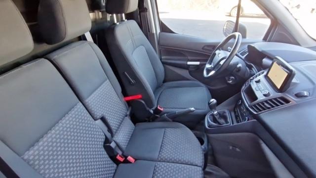 Ford Transit Connect image 8