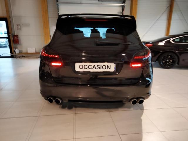 Porsche Cayenne image 1