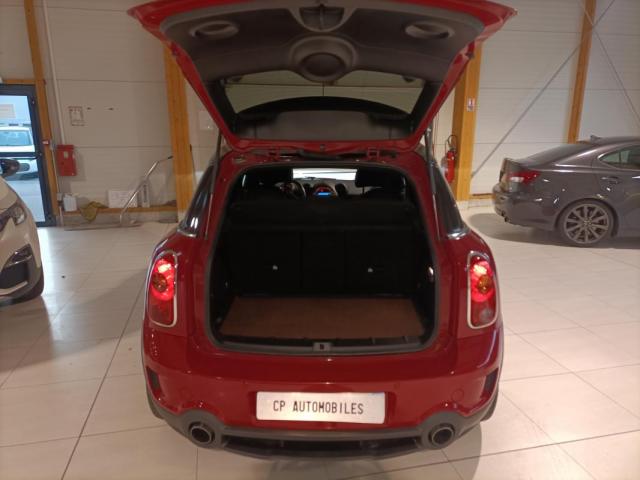 Mini Countryman image 2