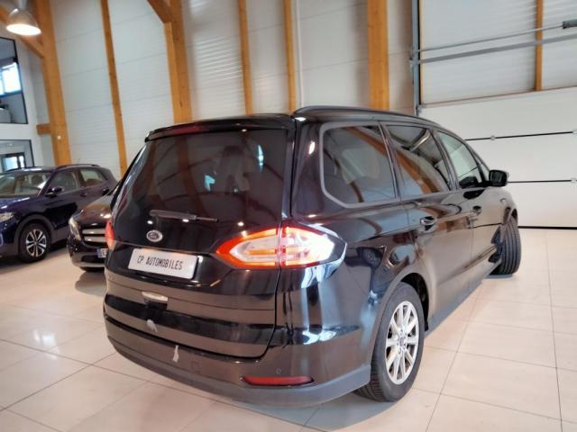 Ford Galaxy image 2