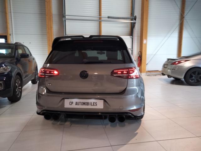 Volkswagen Golf R image 9