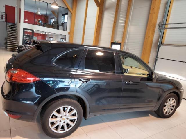 Porsche Cayenne image 7