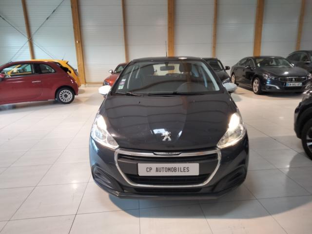 Peugeot 208 image 1