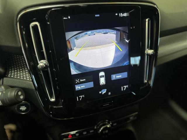 Volvo Xc40 image 2