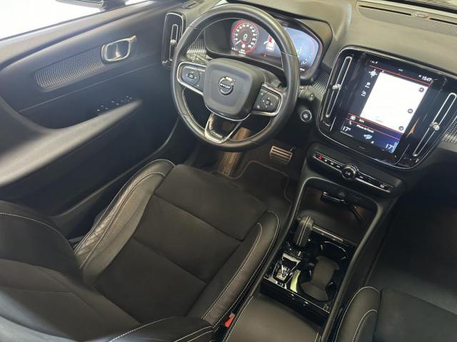 Volvo Xc40 image 6