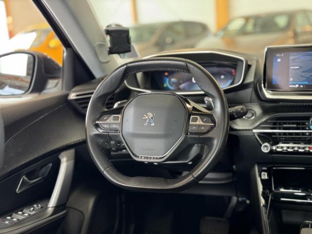 Peugeot 2008 image 9