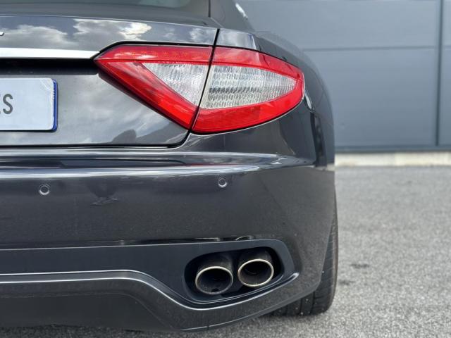 Maserati Granturismo image 2
