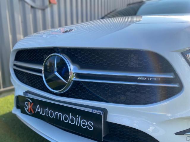 Mercedes Benz A35 Amg image 8