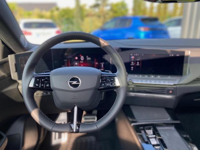 Opel Astra image 6