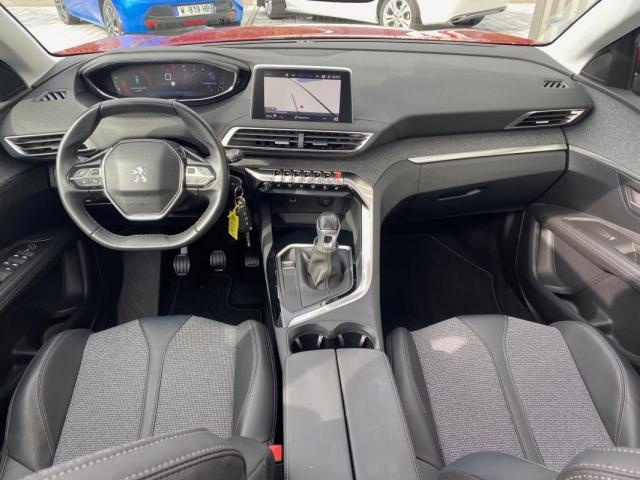 Peugeot 3008 image 2