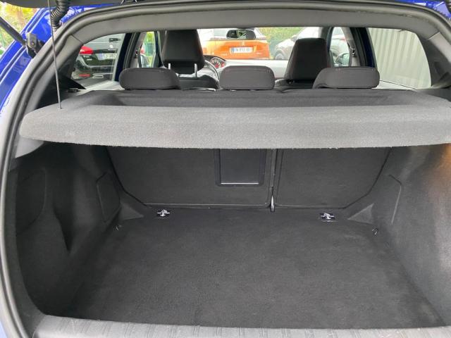 Peugeot 308 image 1