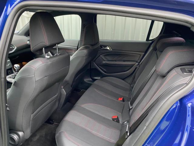 Peugeot 308 image 2