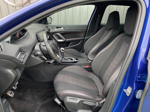 Peugeot 308 image 5