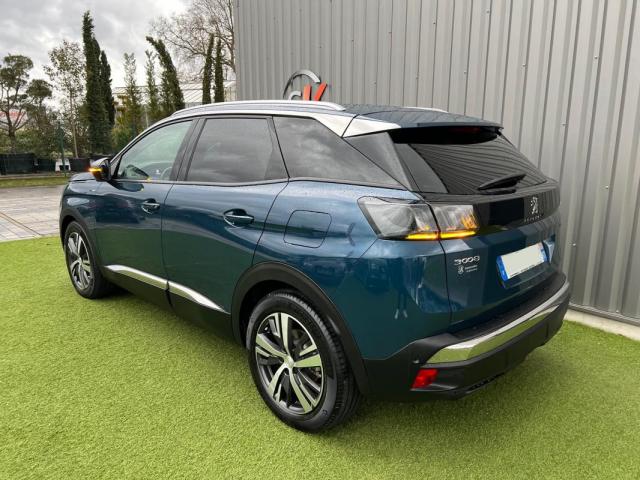 Peugeot 3008 image 2