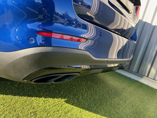 Mercedes Benz Glc image 8