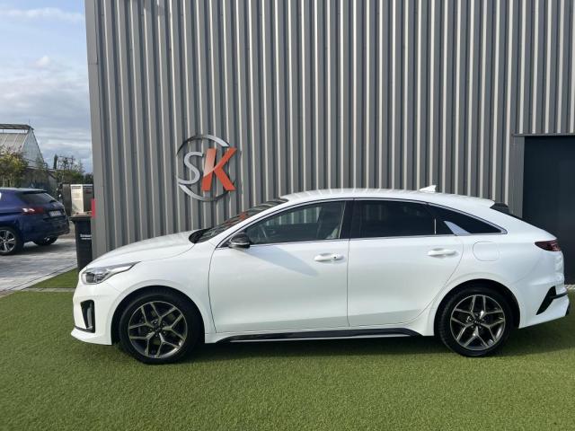 Kia Proceed image 8