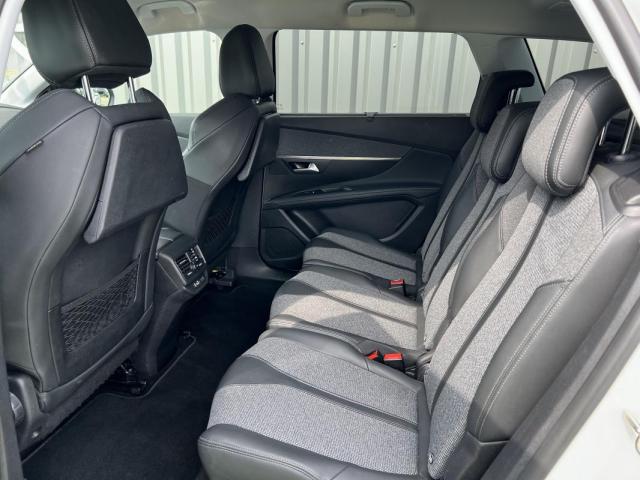Peugeot 5008 image 5