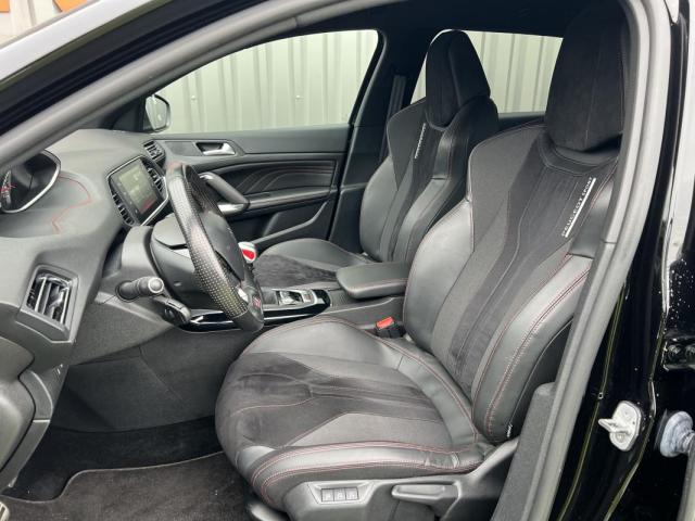 Peugeot 308 image 6