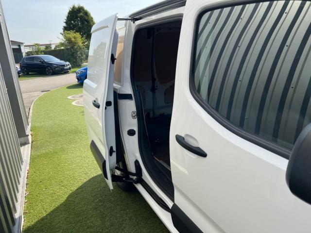 Peugeot Partner image 7