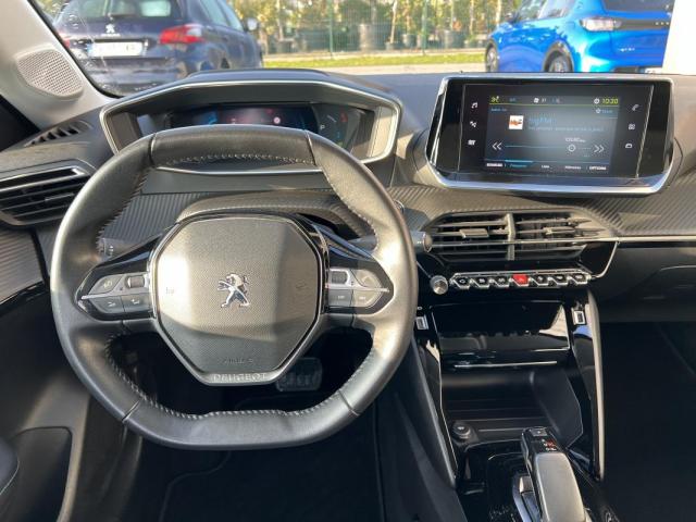 Peugeot 208 image 7
