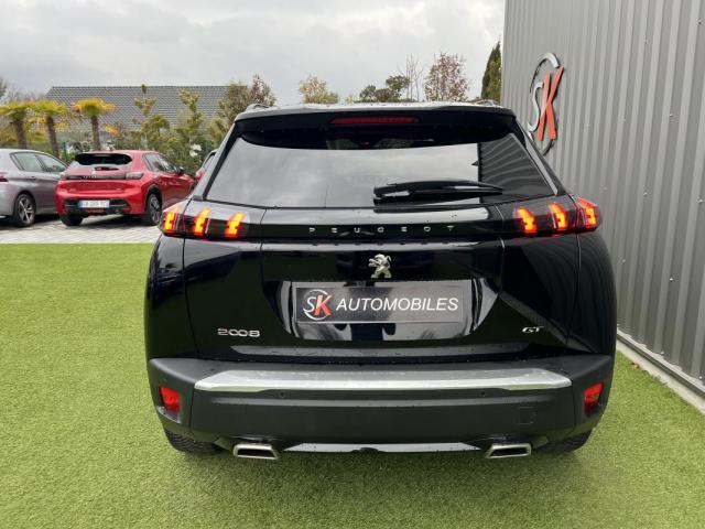 Peugeot 2008 image 2