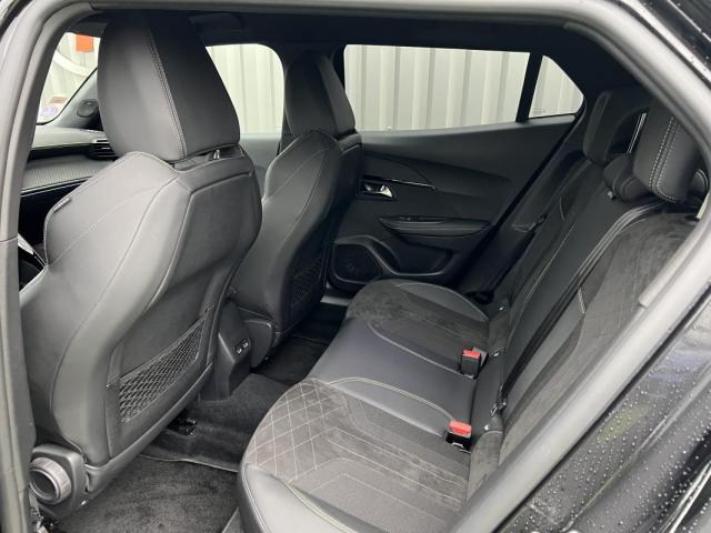 Peugeot 2008 image 9