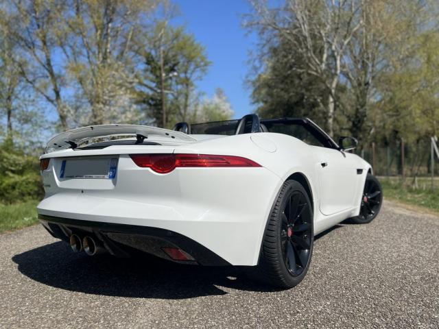 Jaguar F-Type image 9
