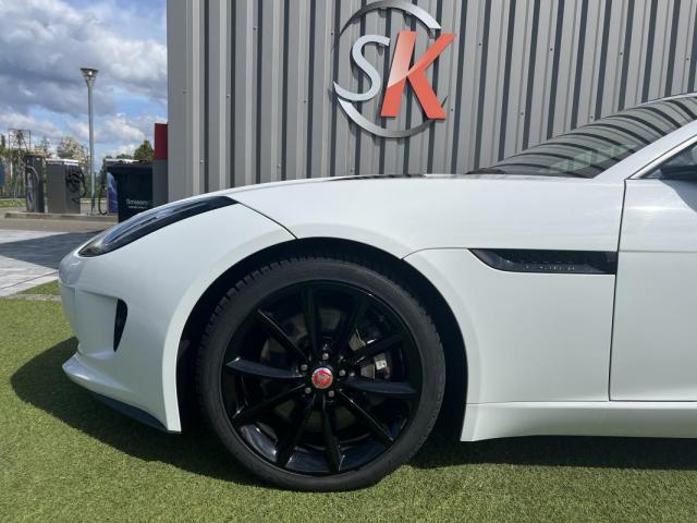 Jaguar F-Type image 5