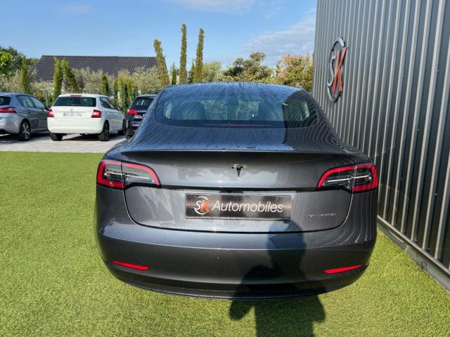 Tesla Model 3 image 2