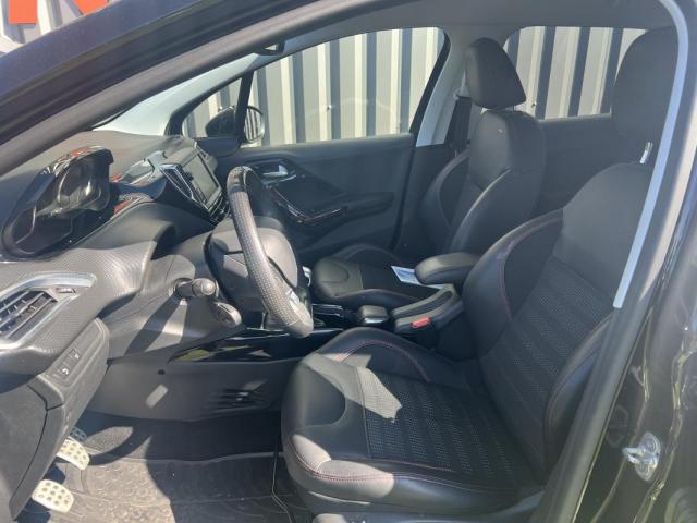 Peugeot 2008 image 5