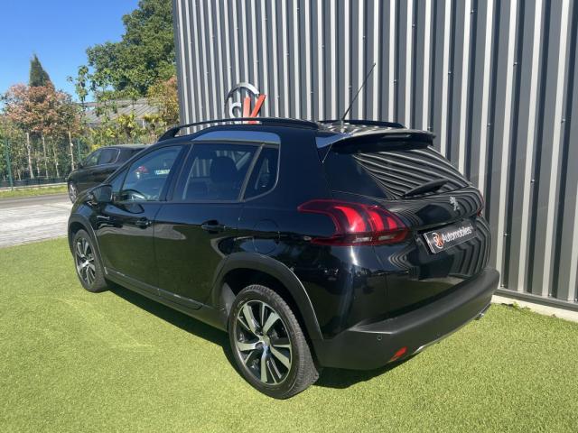 Peugeot 2008 image 1