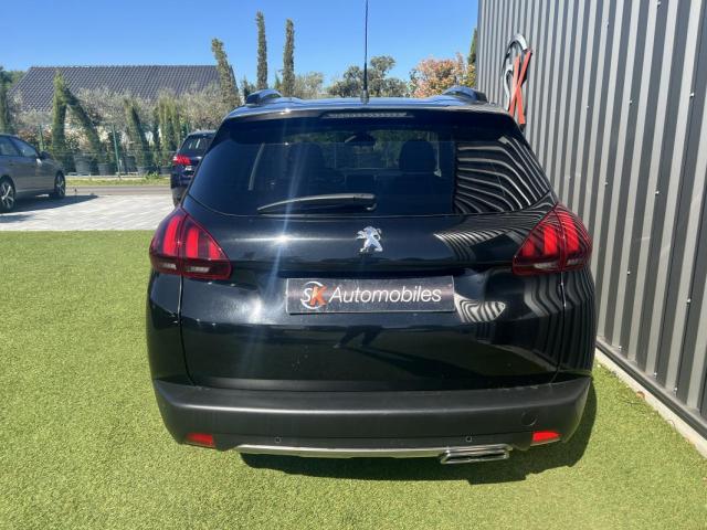 Peugeot 2008 image 6