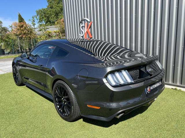 Ford Mustang image 9