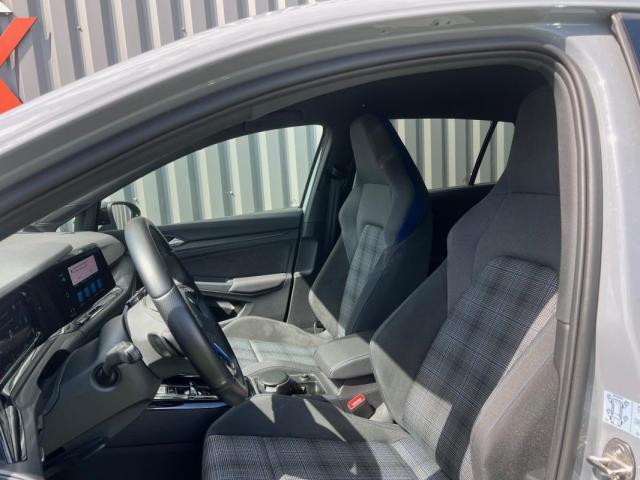 Volkswagen Golf image 2