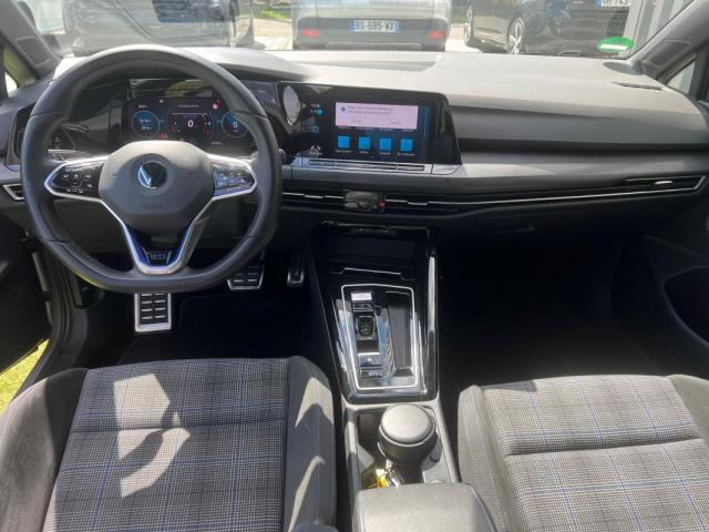 Volkswagen Golf image 6