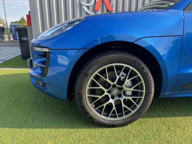 Porsche Macan image 6