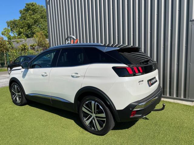Peugeot 3008 image 2
