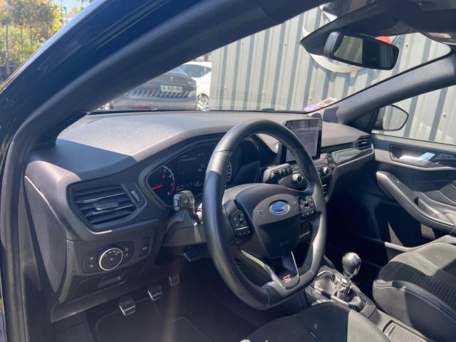 Ford Focus image 7