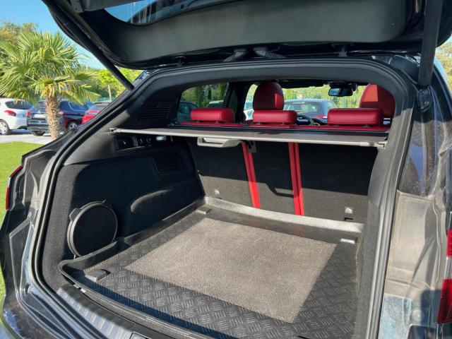 Alfa Romeo Stelvio image 9