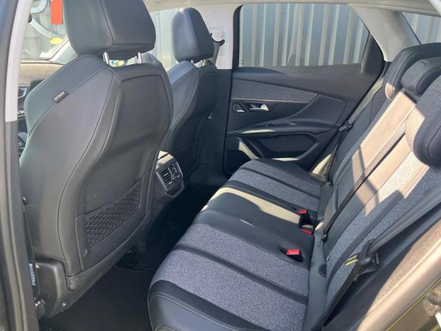 Peugeot 3008 image 6