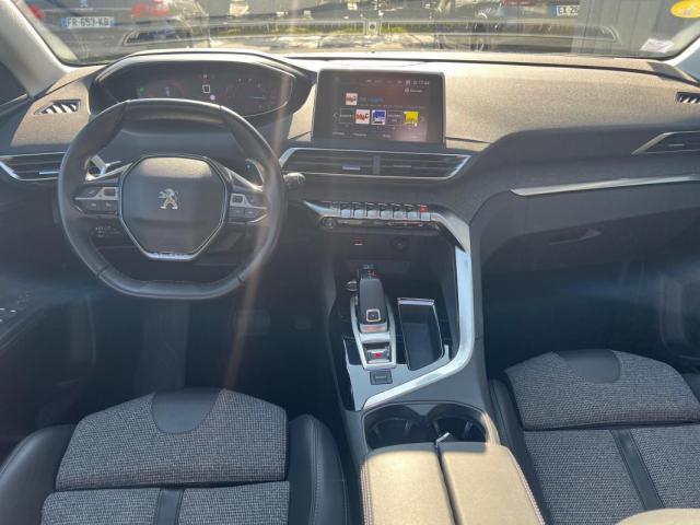 Peugeot 3008 image 1
