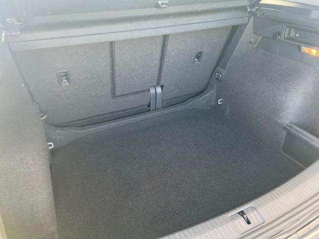 Volkswagen Tiguan image 6