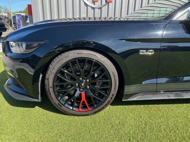 Ford Mustang image 4