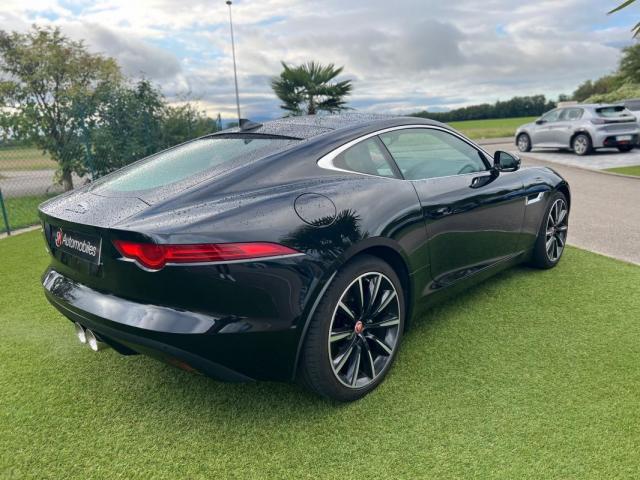 Jaguar F-Type image 2