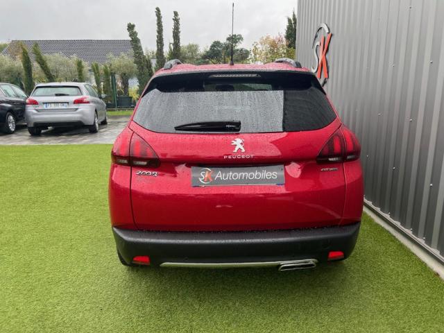 Peugeot 2008 image 2