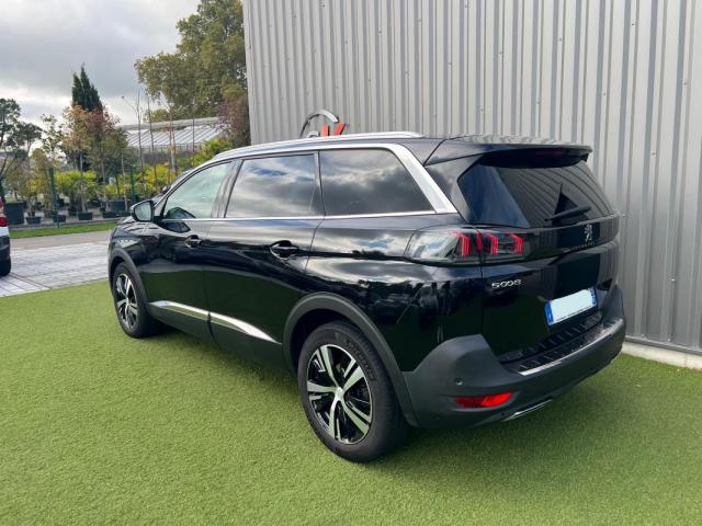 Peugeot 5008 image 3