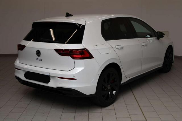 Volkswagen Golf image 4
