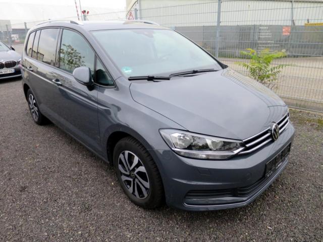 Volkswagen Touran image 3